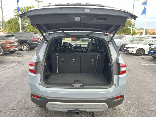 Used 2025 Honda Pilot TrailSport image 22
