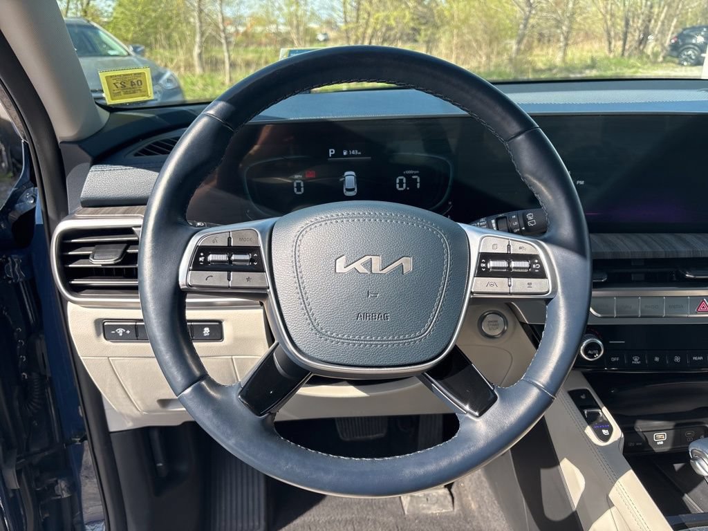 Certified 2024 Kia Telluride EX w/ EX Captain's Chair Package AWD/4WD image 29
