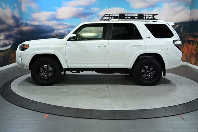Used 2018 Toyota 4Runner SR5 image 4