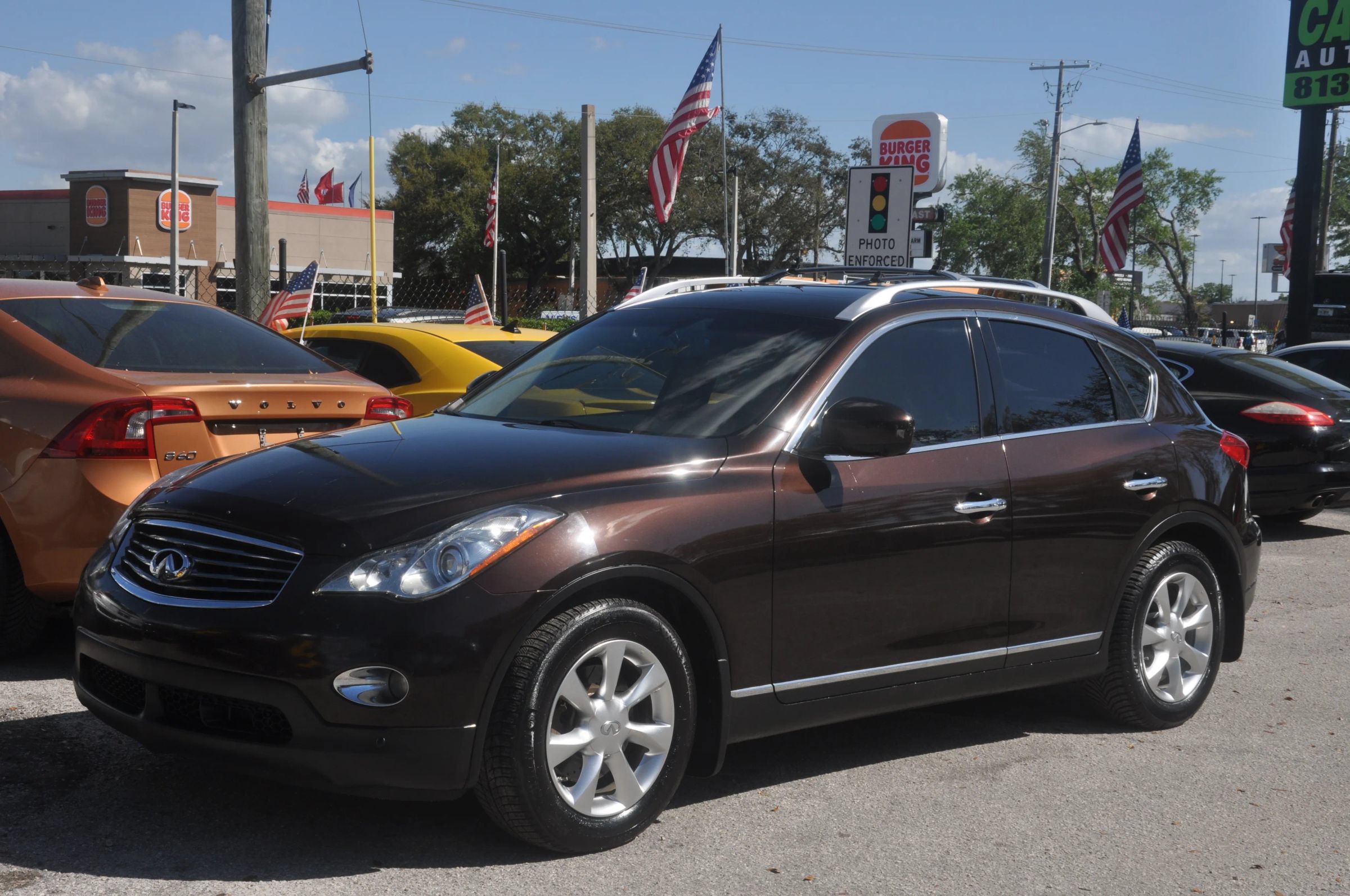 Used 2010 INFINITI EX35 Journey w/ Technology Pkg AWD/4WD image 3