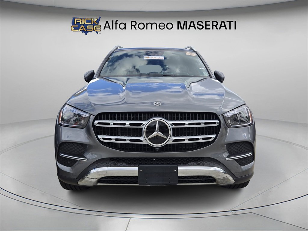 Used 2025 Mercedes-Benz GLE 450e 4MATIC image 3