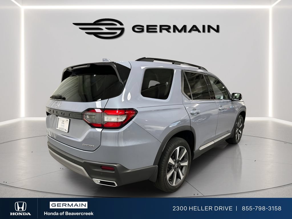 Certified 2025 Honda Pilot Touring image 8