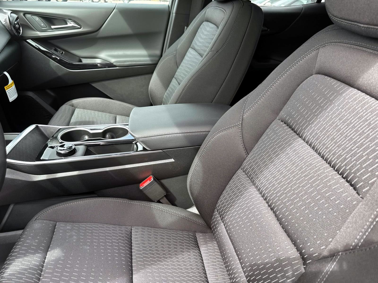 New 2026 Chevrolet Equinox LT image 16