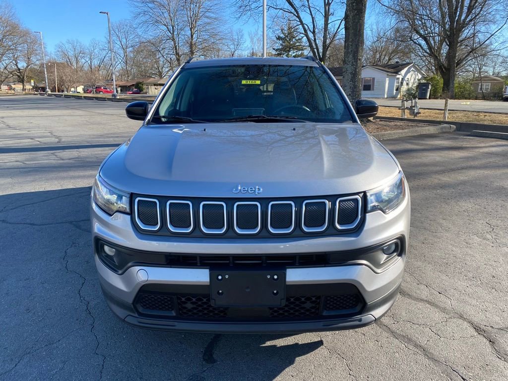 Used 2022 Jeep Compass Latitude video 2