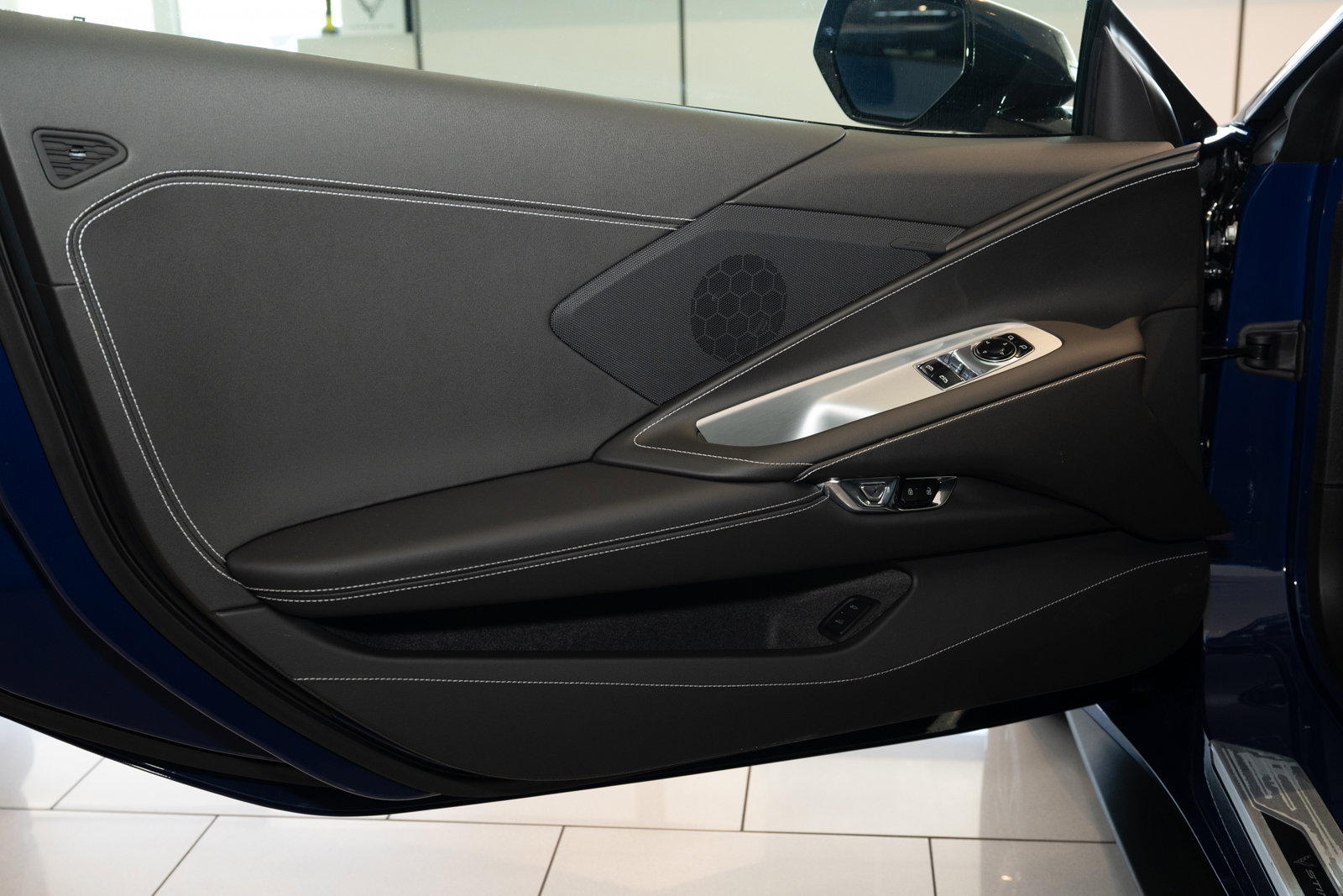 New 2026 Chevrolet Corvette Stingray Coupe w/ Z51 Performance Package image 26