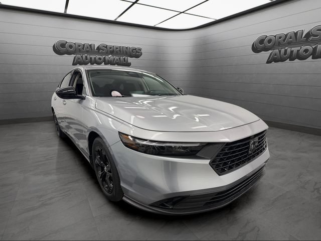 Certified 2025 Honda Accord SE image 7