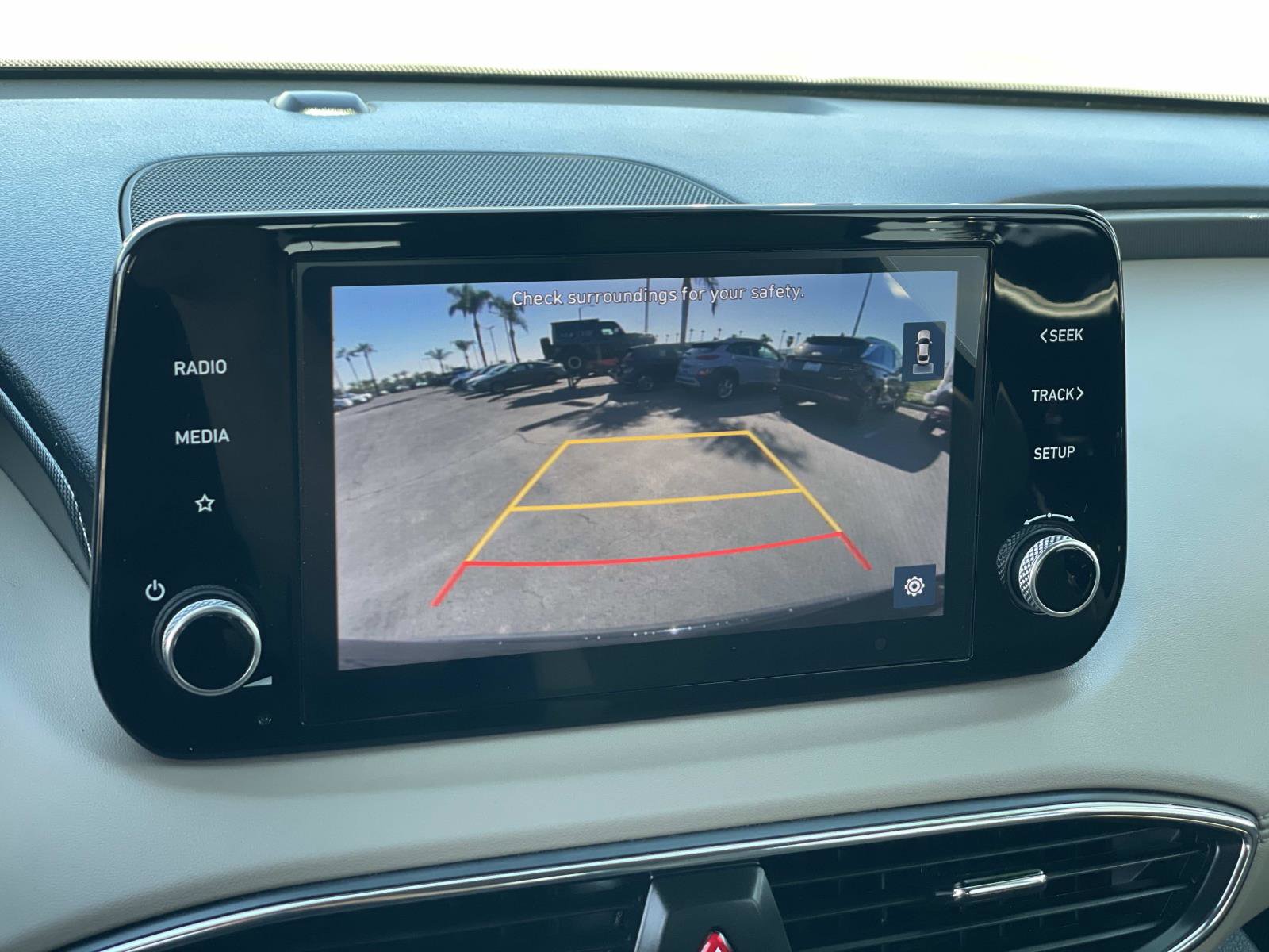 Certified 2023 Hyundai Santa Fe SE image 12