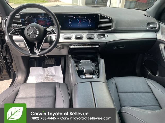 Used 2025 Mercedes-Benz GLS 450 4MATIC image 12