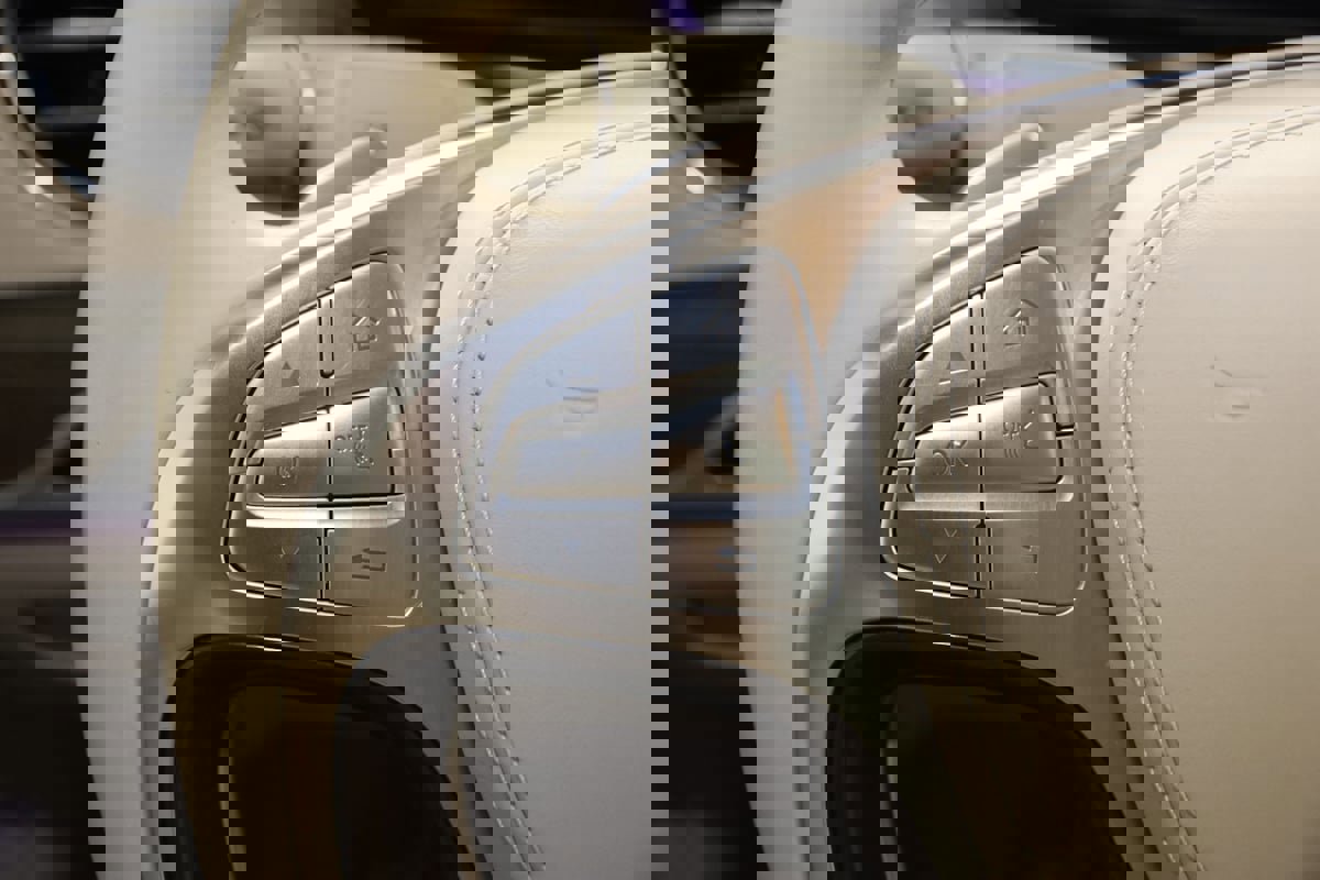 Used 2015 Mercedes-Benz S 550 4MATIC Sedan image 54