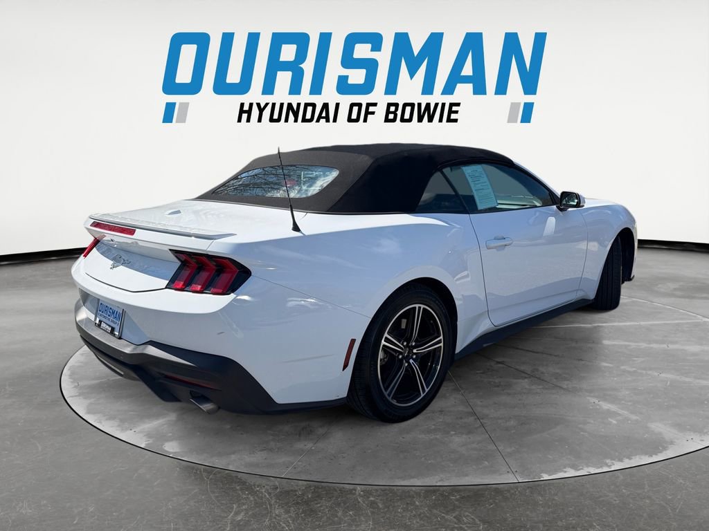 Used 2025 Ford Mustang Premium image 6