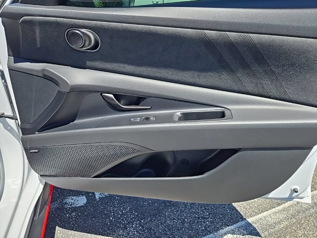 Certified 2025 Hyundai Elantra N FWD image 32