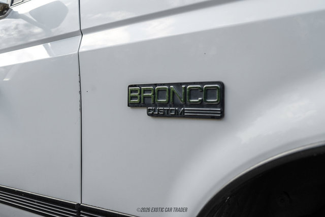 Used 1992 Ford Bronco Custom AWD/4WD image 56