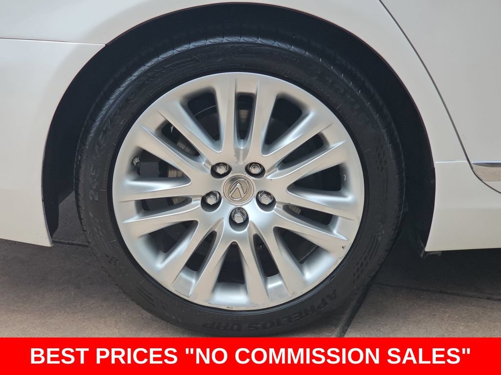 Used 2016 Lexus LS 460 w/ Comfort Package RWD image 38