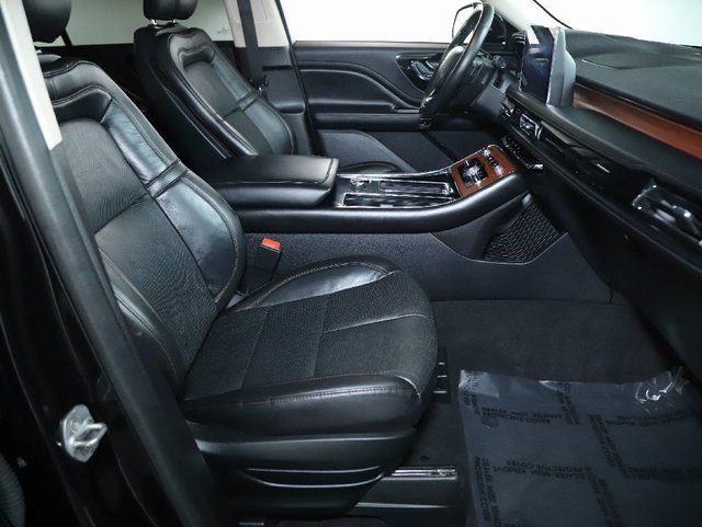 Certified 2023 Lincoln Aviator Reserve w/ Equipment Group 201A image 35