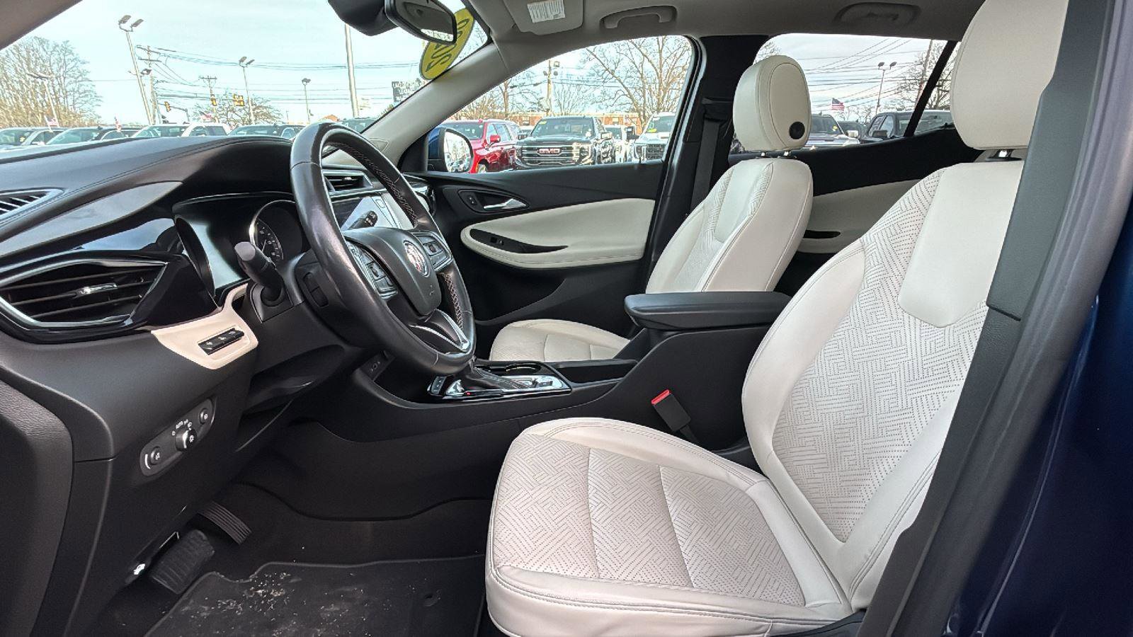 Certified 2022 Buick Encore GX Essence w/ Advanced Technology Package image 21