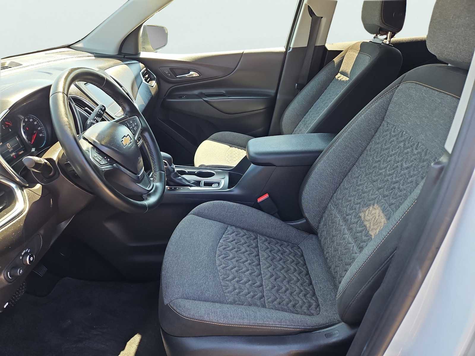 Used 2024 Chevrolet Equinox LT AWD/4WD image 31
