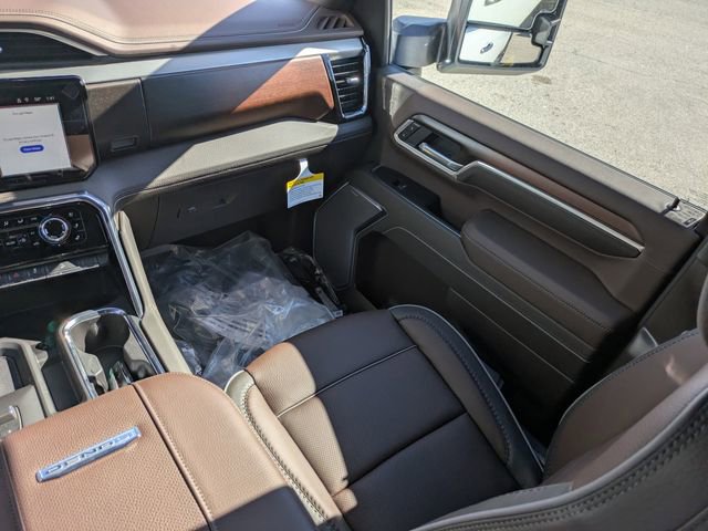 New 2026 GMC Sierra 2500 Denali w/ Denali Reserve Package image 16