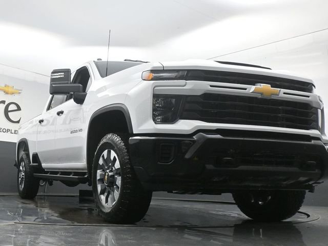 New 2026 Chevrolet Silverado 2500 Custom w/ Custom Value Package image 3