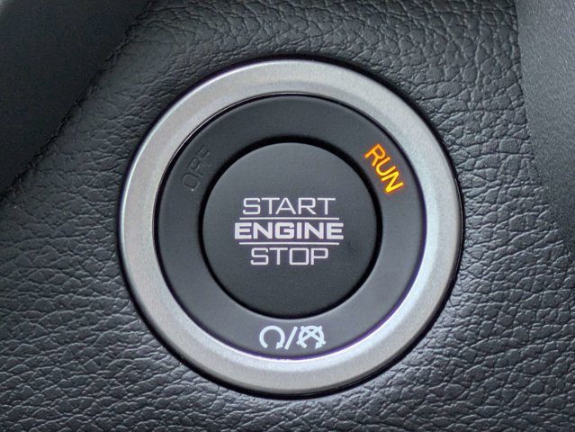 New 2026 RAM 2500 Laramie AWD/4WD image 28