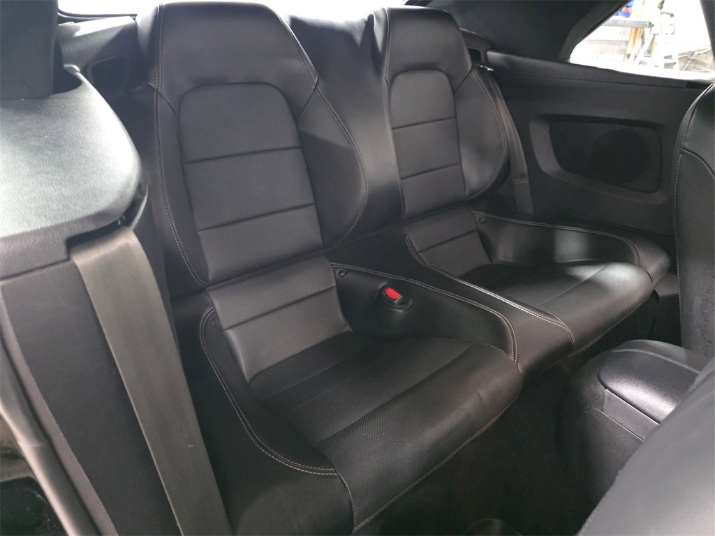 Used 2021 Ford Mustang Premium image 11