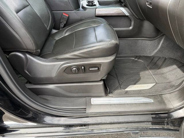 Used 2020 Chevrolet Silverado 3500 LTZ w/ LTZ Premium Package image 39