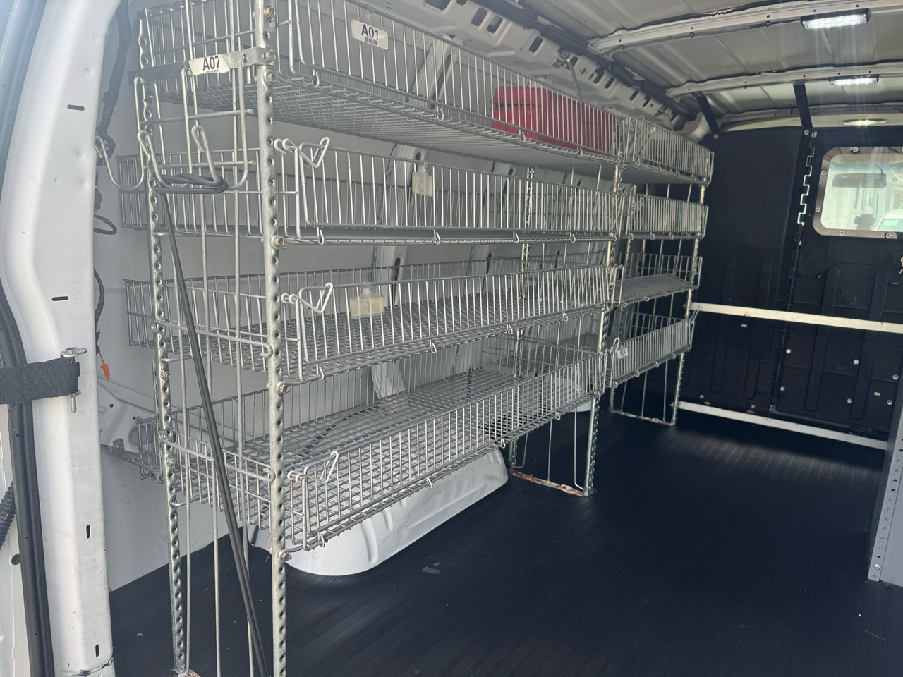 Used 2014 Chevrolet Express 1500 image 15