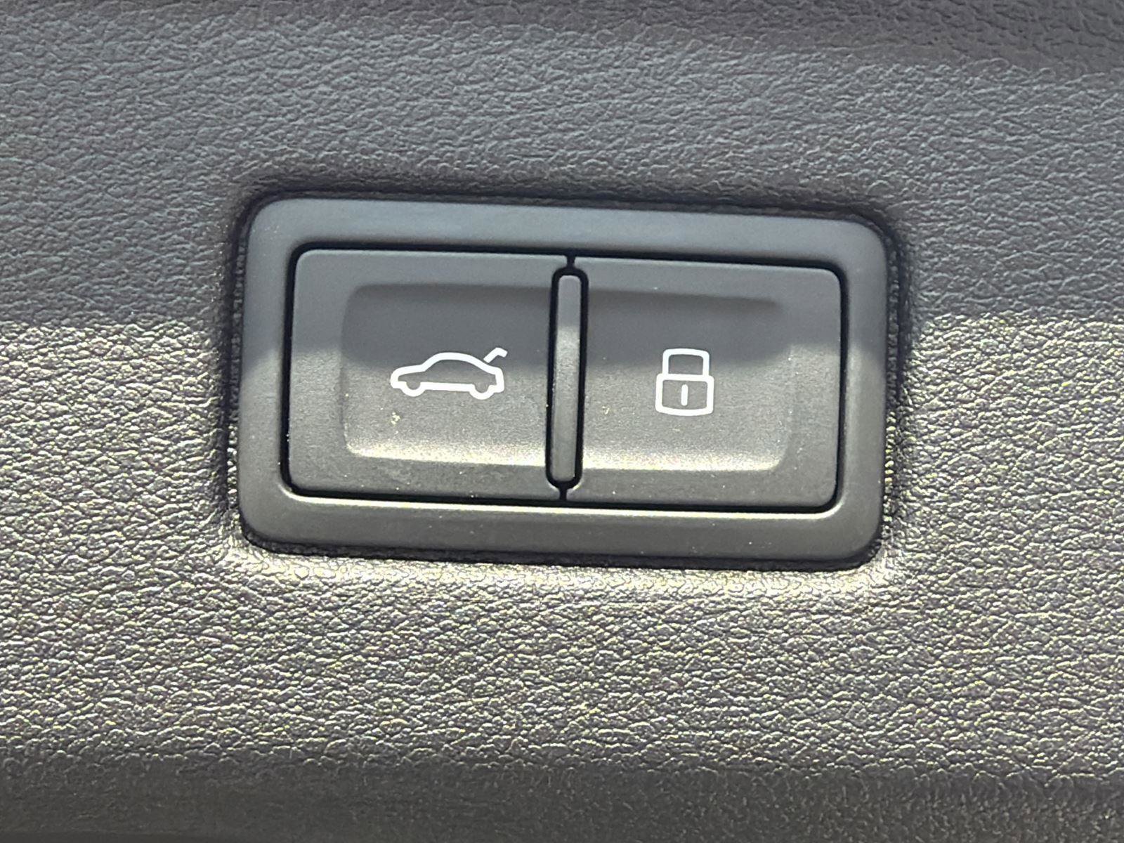 Used 2023 Audi A5 2.0T Premium Plus w/ Premium Plus image 19