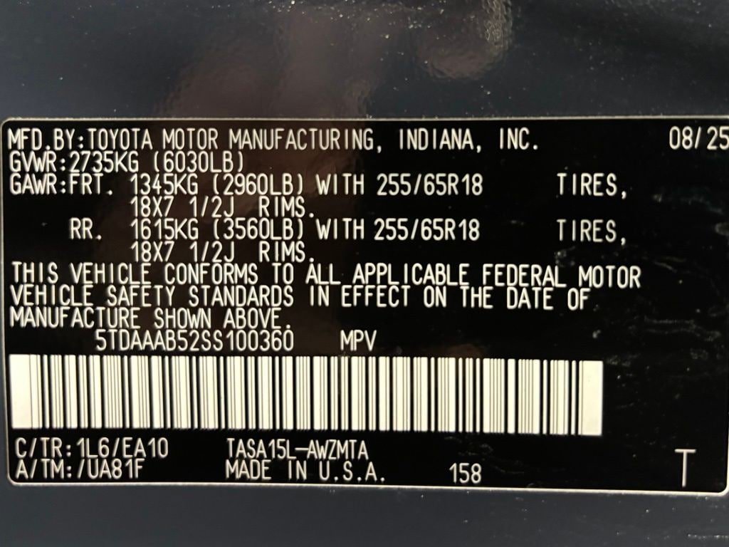 Used 2025 Toyota Grand Highlander AWD image 11
