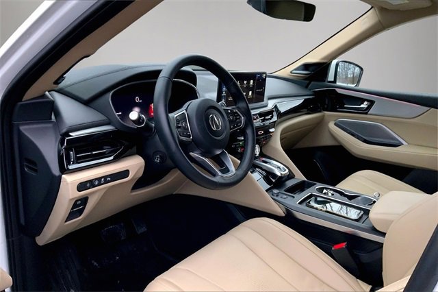 Used 2025 Acura MDX w/ Technology Package image 11