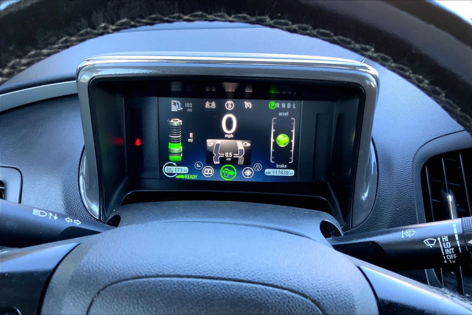 Used 2014 Chevrolet Volt FWD image 25