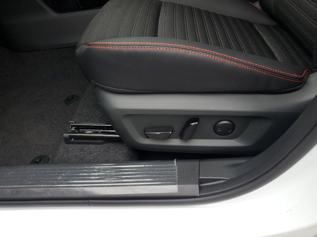 New 2026 Nissan Rogue SV w/ Rock Creek Premium Package AWD/4WD image 18