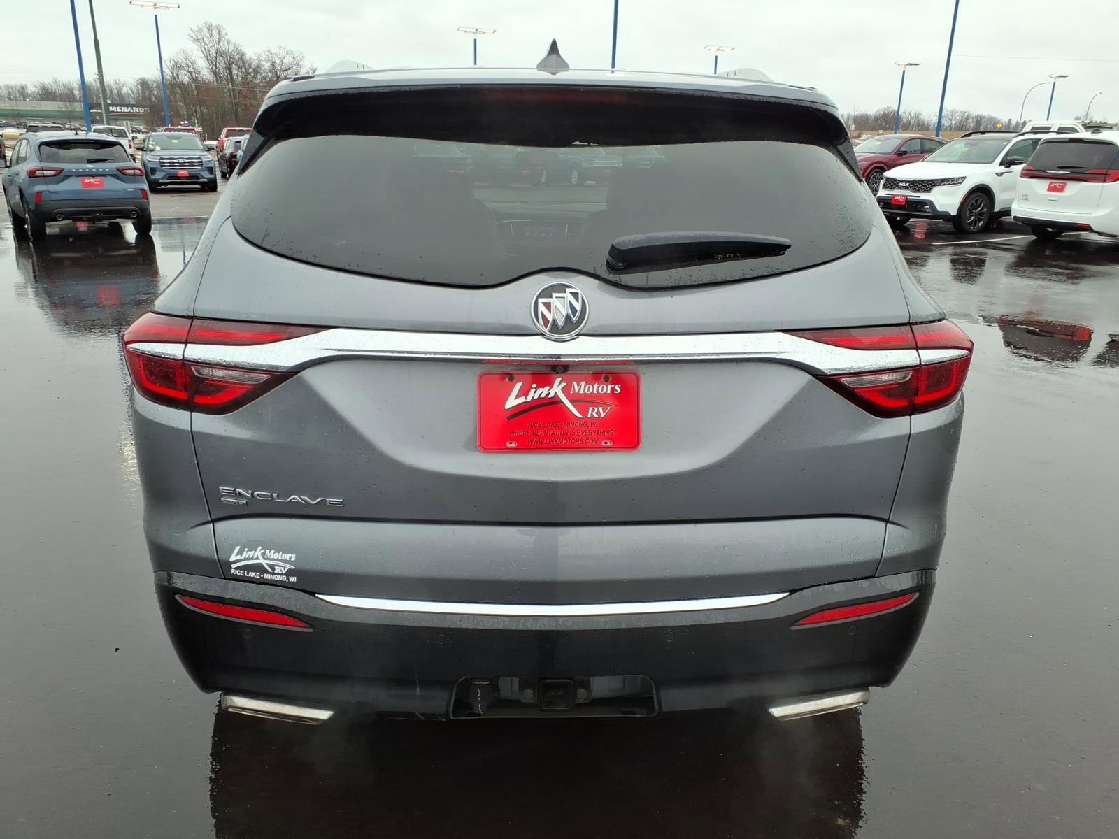 Used 2021 Buick Enclave Essence w/ Sound and Sites Package image 4