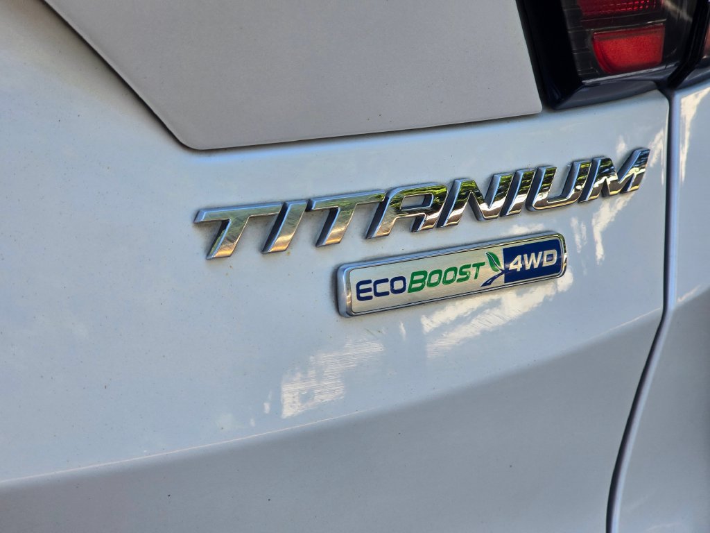 Used 2018 Ford Escape Titanium AWD/4WD image 20