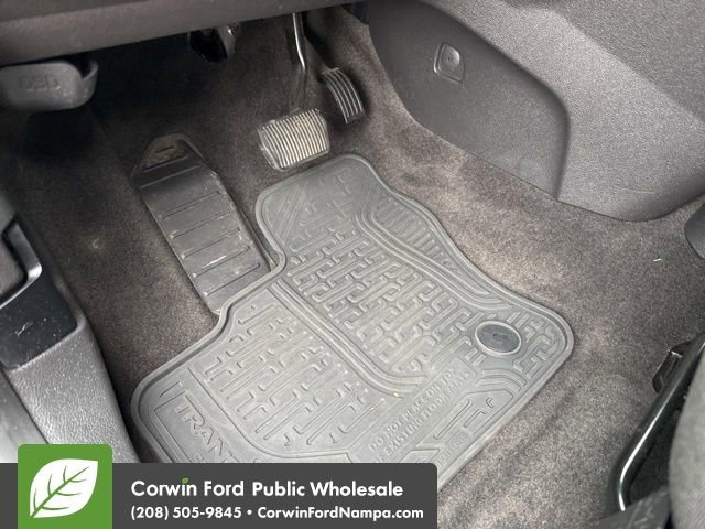 Used 2015 Ford Transit Connect XLT image 27