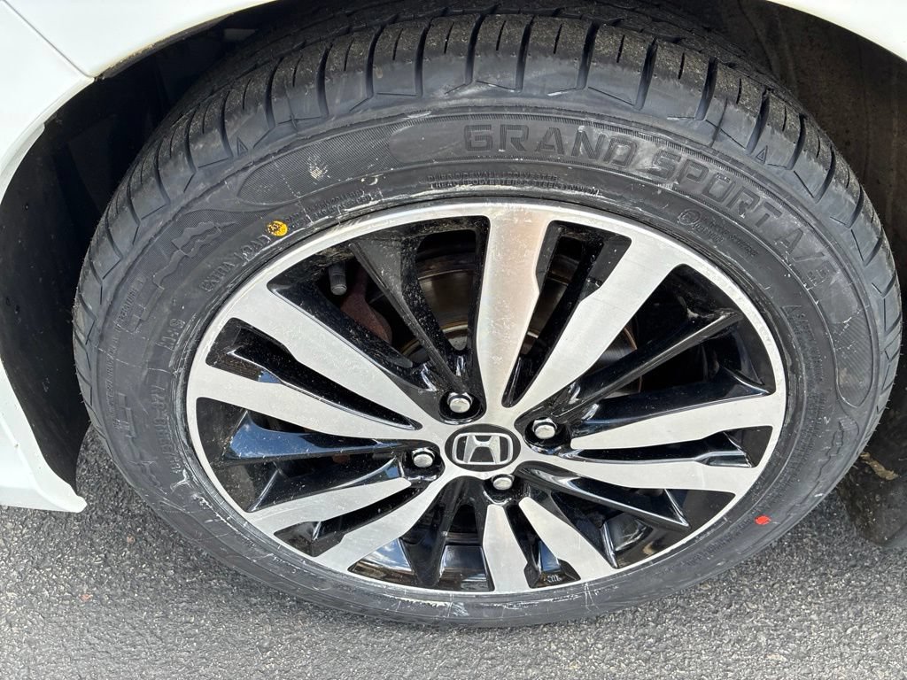 Used 2018 Honda Fit EX-L image 12