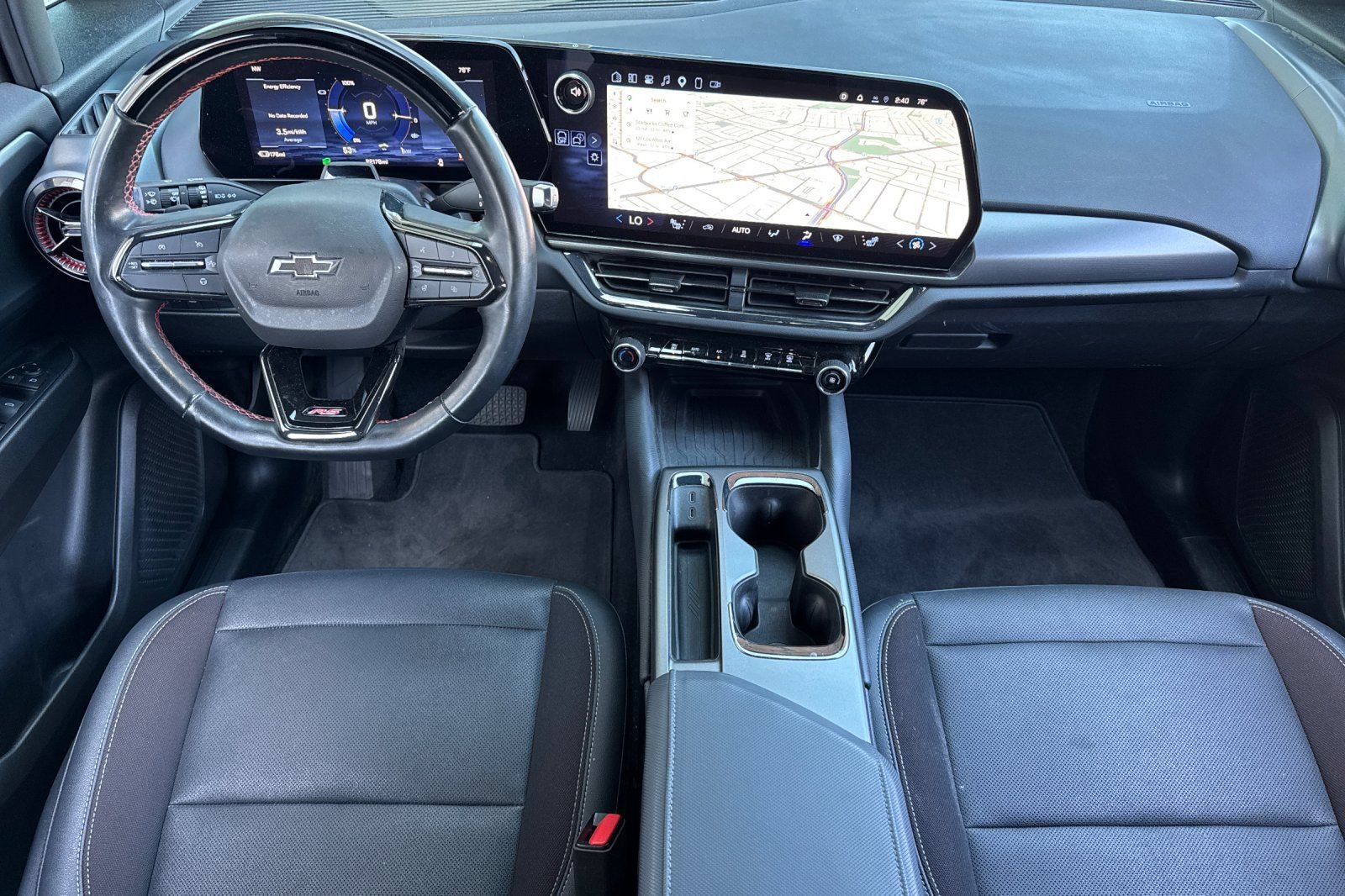 Used 2024 Chevrolet Equinox EV RS FWD image 16