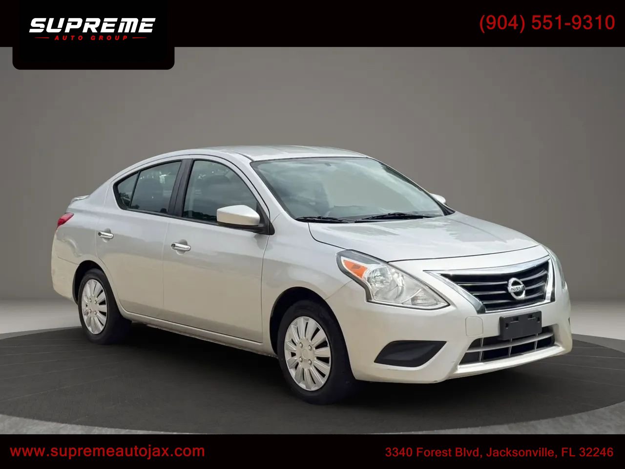 Used 2019 Nissan Versa SV FWD image 1