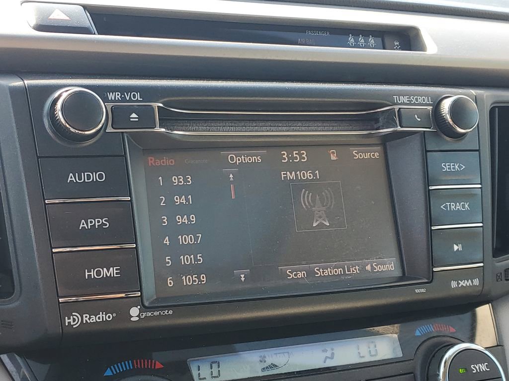 Used 2017 Toyota RAV4 XLE image 21