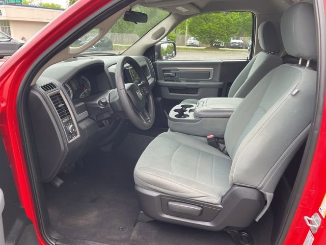 Used 2015 RAM 1500 Express RWD image 10