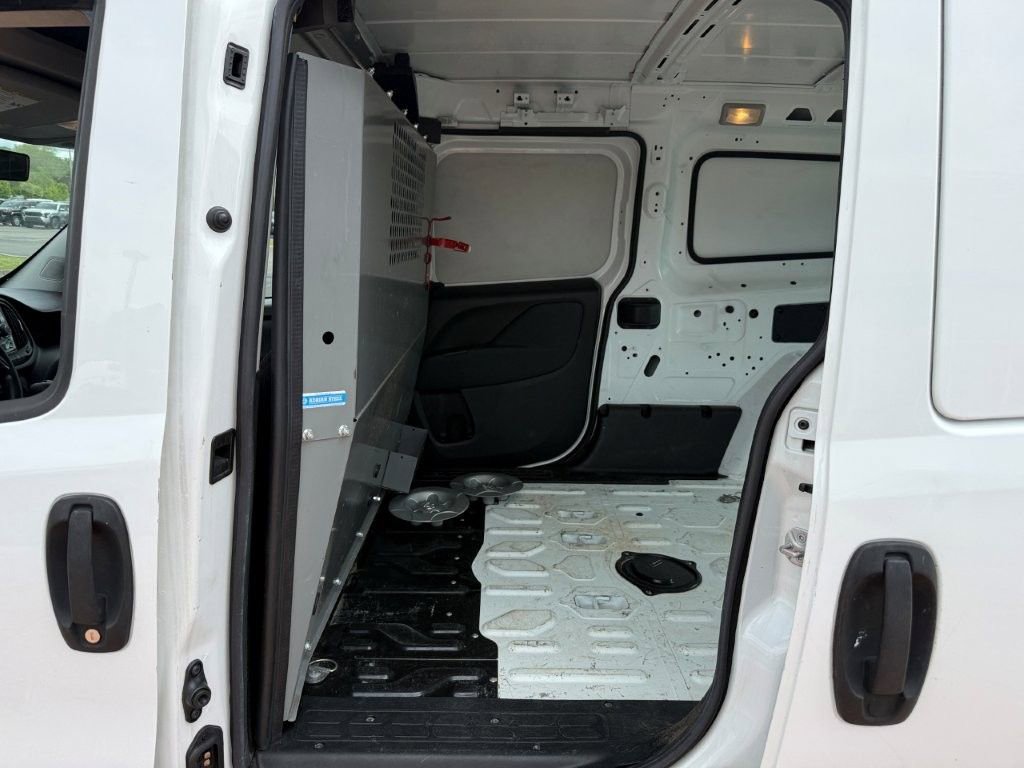 Used 2020 RAM ProMaster City Tradesman w/ Window Group 04 image 16