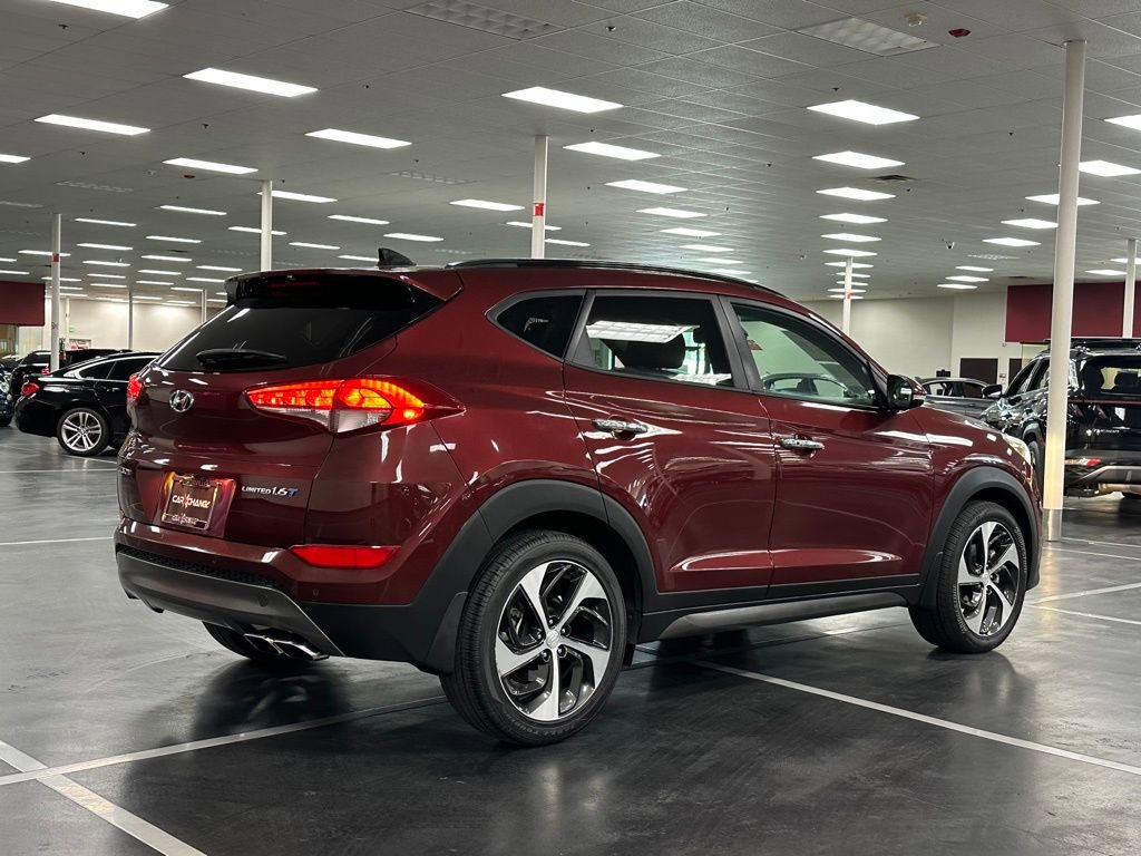 Used 2016 Hyundai Tucson Limited w/ Option Group 03 FWD image 7
