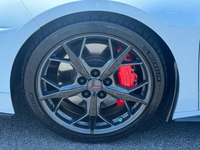 Used 2022 Chevrolet Corvette Stingray Coupe w/ Z51 Performance Package RWD image 3