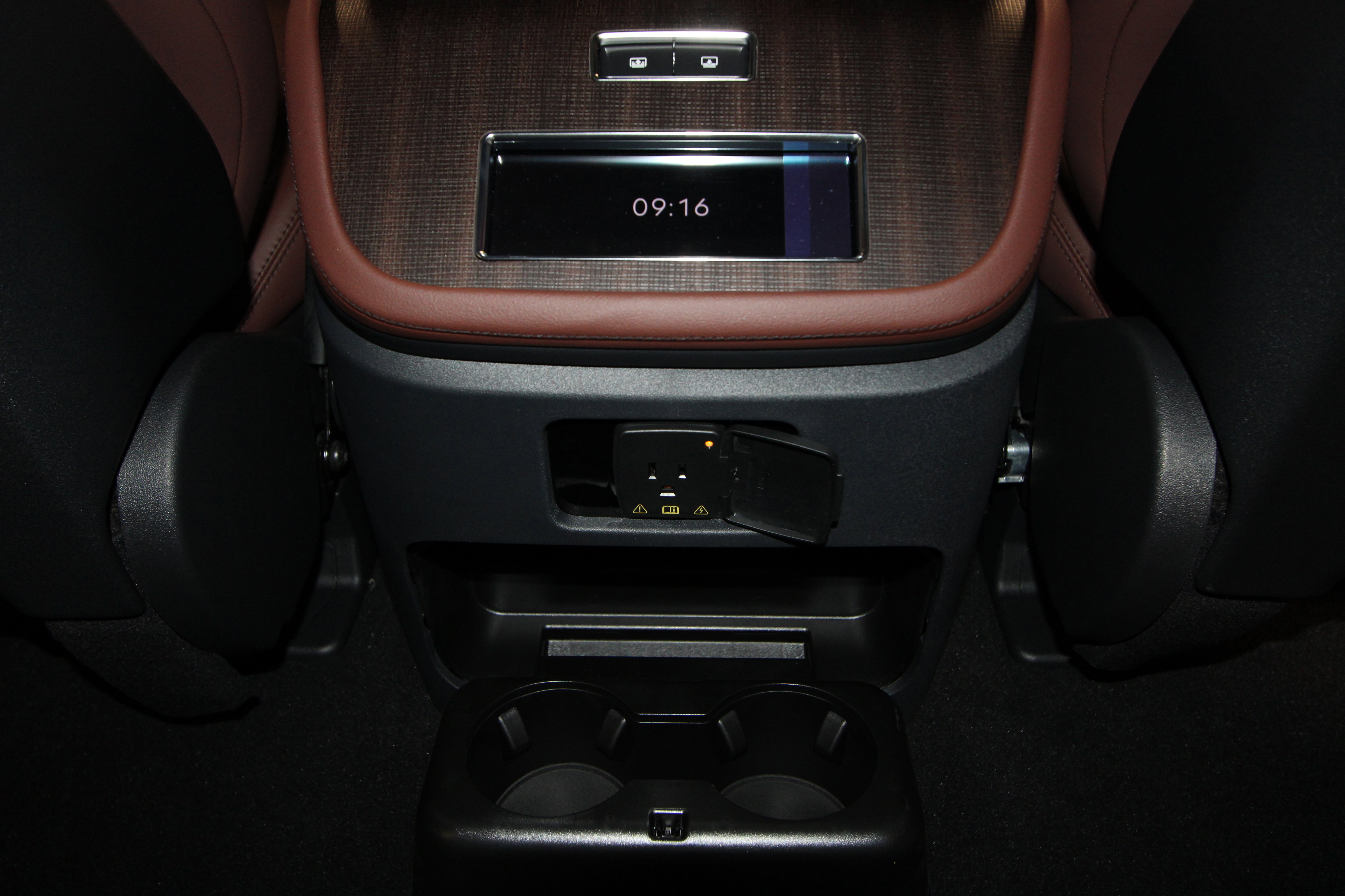 New 2025 Lincoln Navigator Reserve image 29