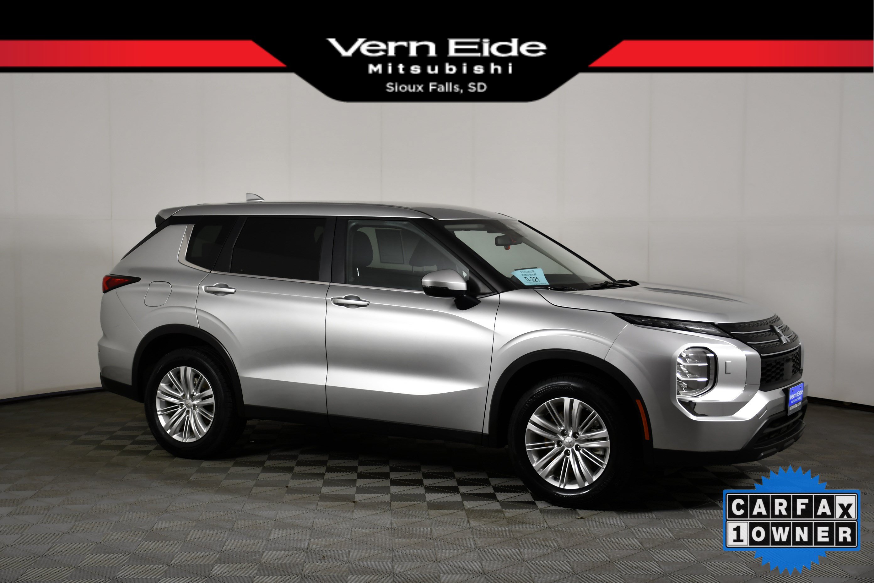 Used 2023 Mitsubishi Outlander ES