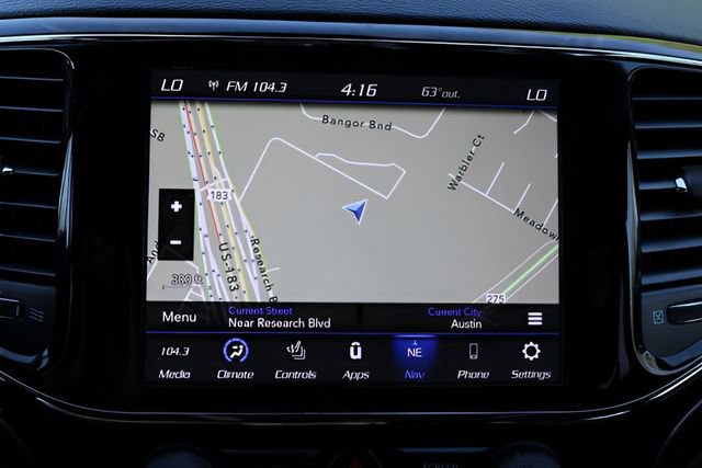 Used 2021 Jeep Grand Cherokee Laredo X image 22