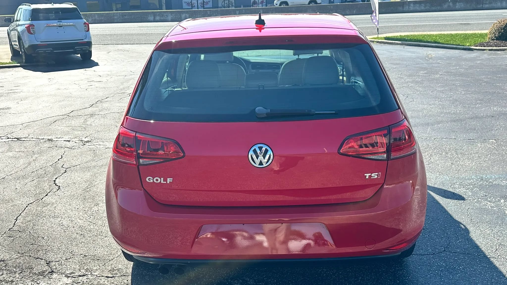 Used 2015 Volkswagen Golf S FWD image 6