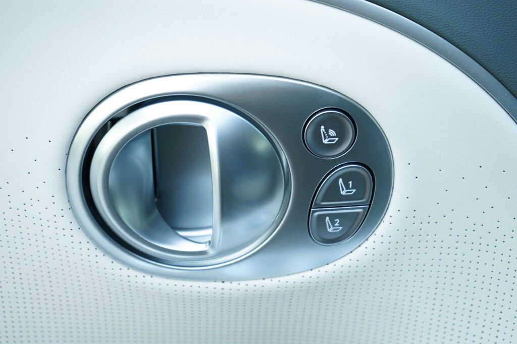 New 2026 Hyundai Ioniq 9 Calligraphy image 6