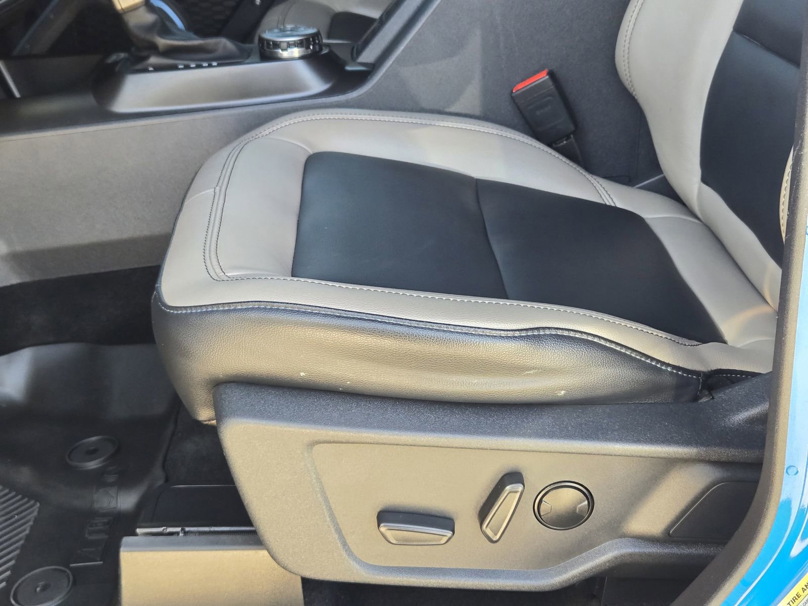 Used 2023 Ford Bronco Wildtrak image 26