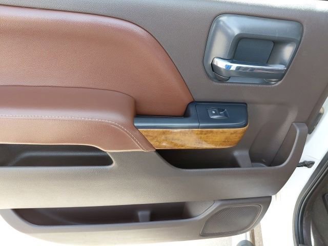 Used 2016 Chevrolet Silverado 2500 High Country w/ Duramax Plus Package image 30