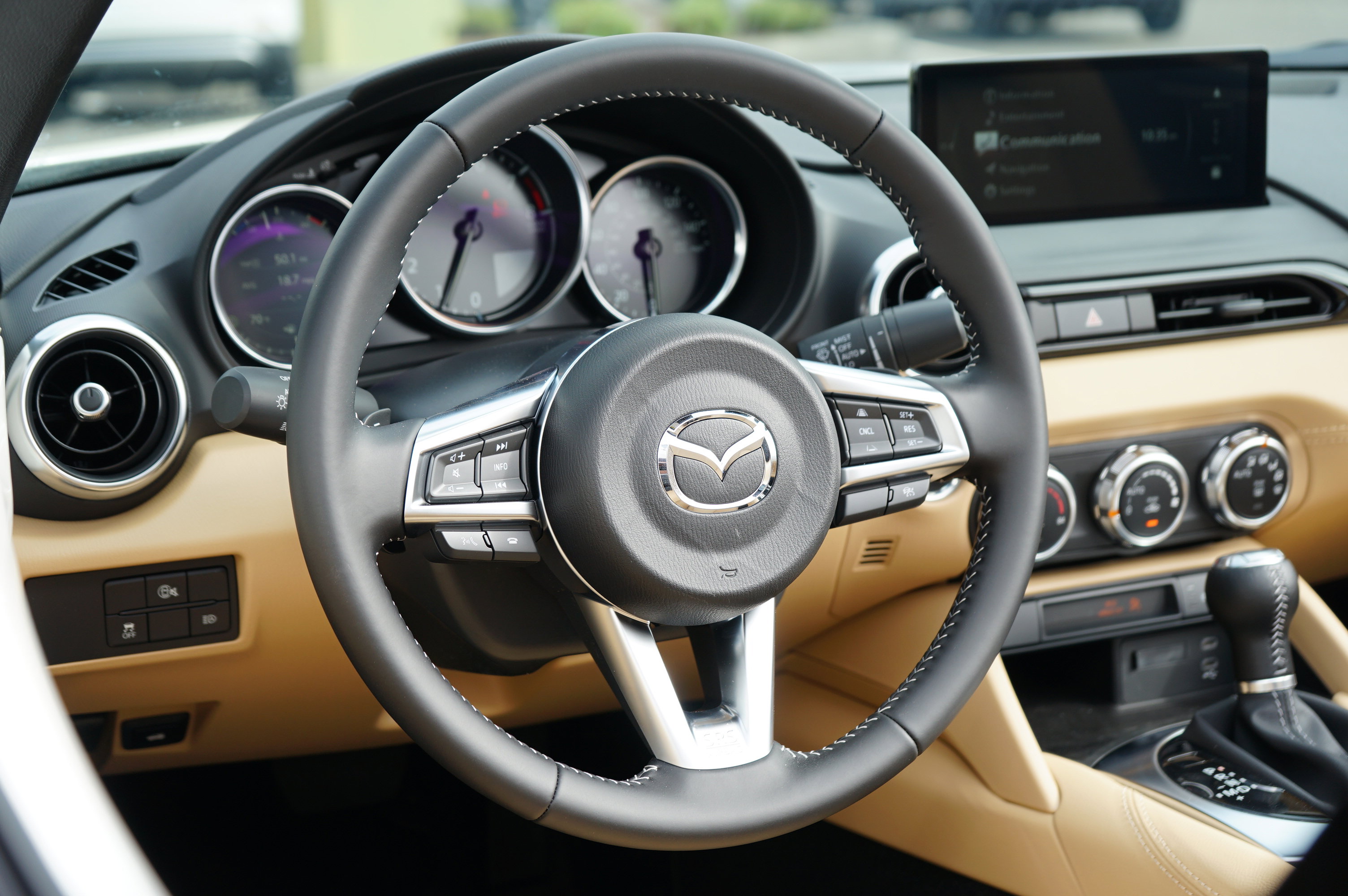 New 2025 MAZDA MX-5 Miata Grand Touring w/ Appearance Package image 10